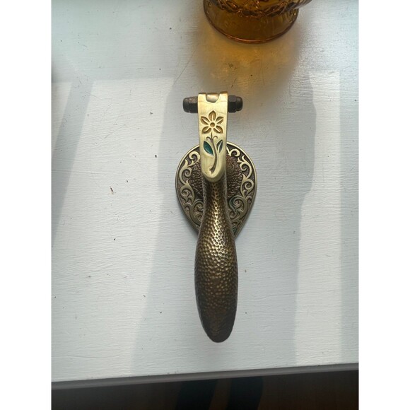 Vintage Brass Nutcracker by Tamar – Made in Israel – Hammered Brass enamel - Picture 3 of 7